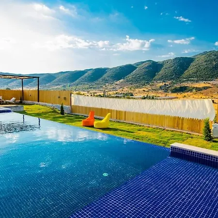 Villa Anetos
